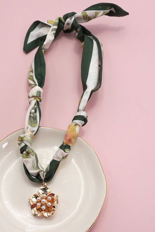 Scarf Necklace - Pearl Flower