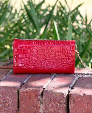 Matt Clutch Champagne Red