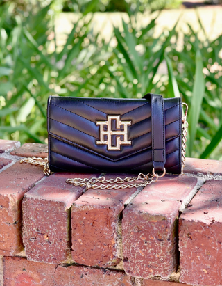 Matt Clutch Black