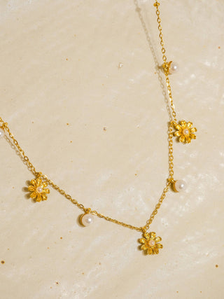 Alita Necklace